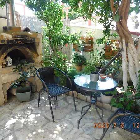 Adonino * Argostoli (Kefalonia)